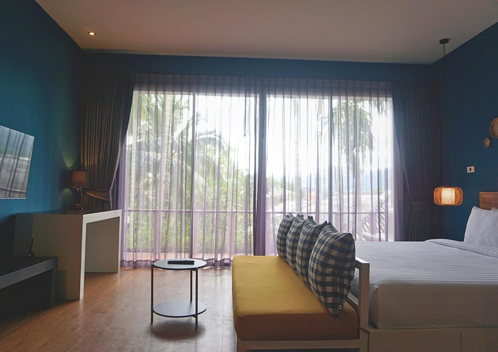 Signature Phuket Resort Chalong Exterior foto